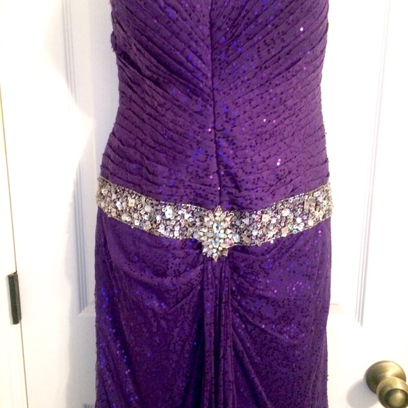 Purple Beaded Sequined Gown - Picture 3 of 8